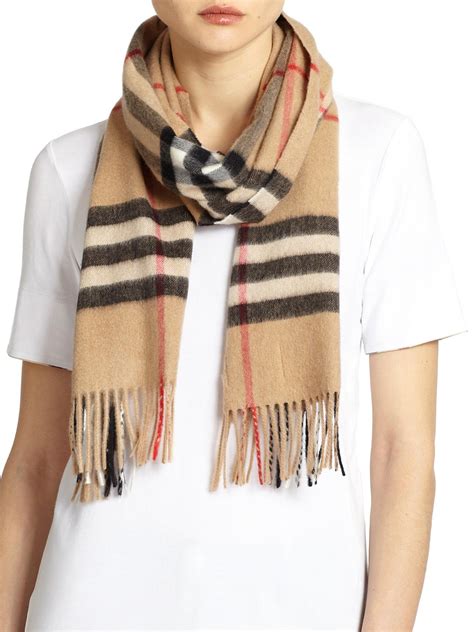 cashmere scarf burberry|burberry cashmere check scarf price.